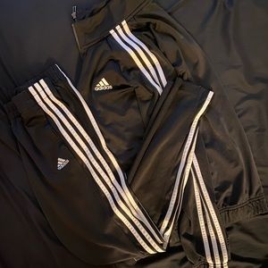 Adidas sweatshirt and sweatpants set